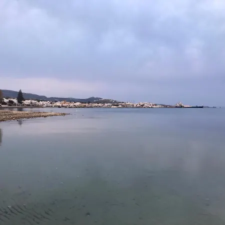 Violeta Sea View Daire Páros